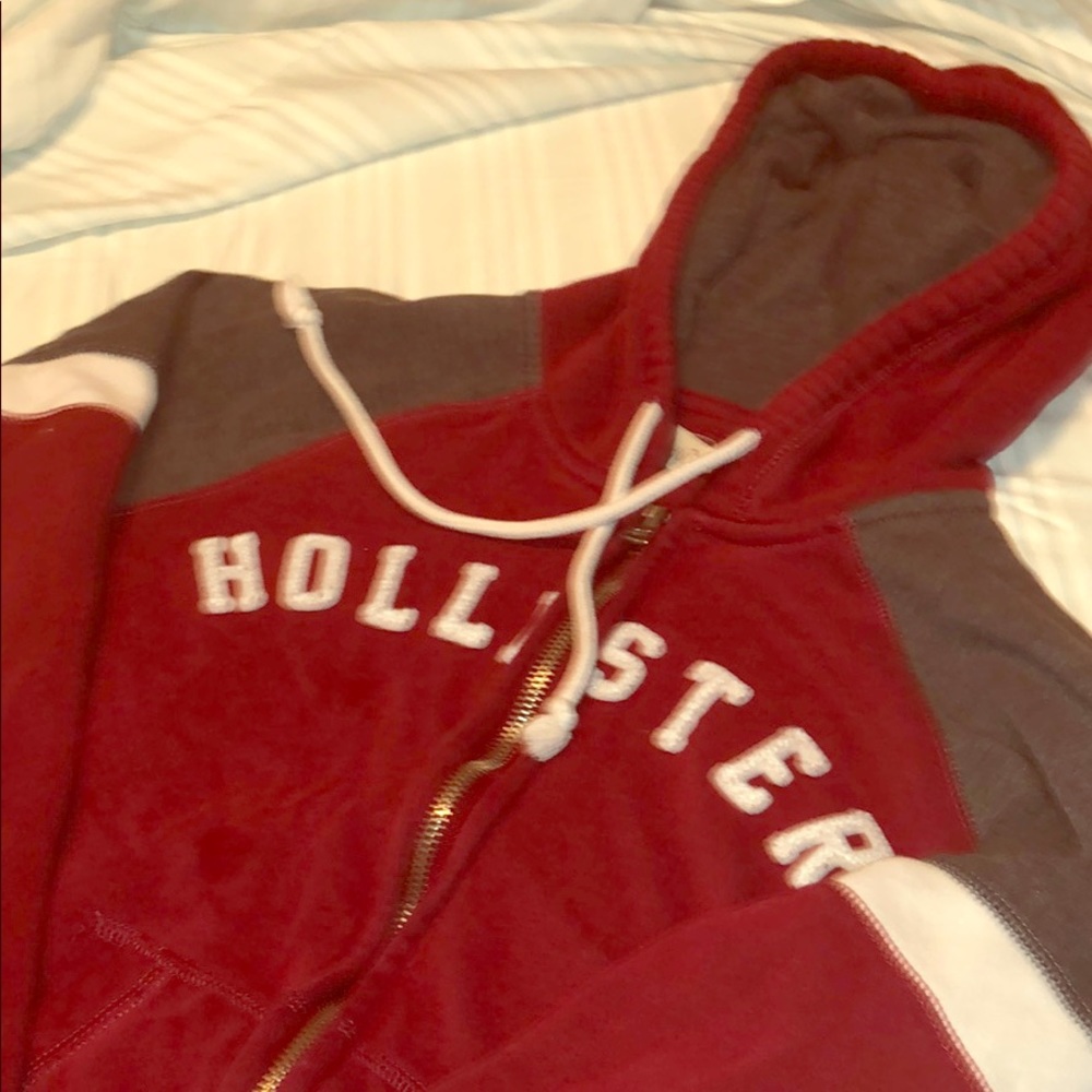 Hollister zip hoodie